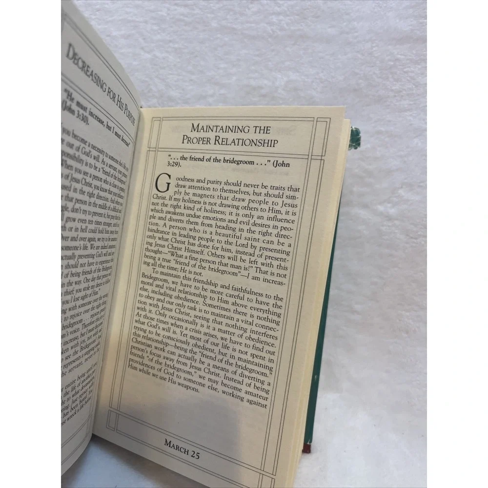 My Utmost For His‎ Highest Oswald Chambers Updated Edition Book